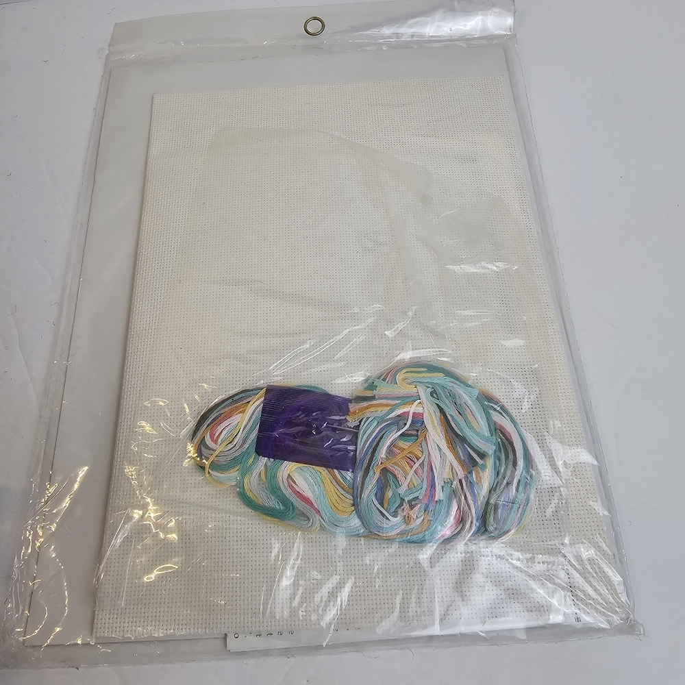 Bucilla Guardian Angel Cross Stitch Kit NIP Cottagecore Granny Gift Nostalgia - Picture 4 of 7